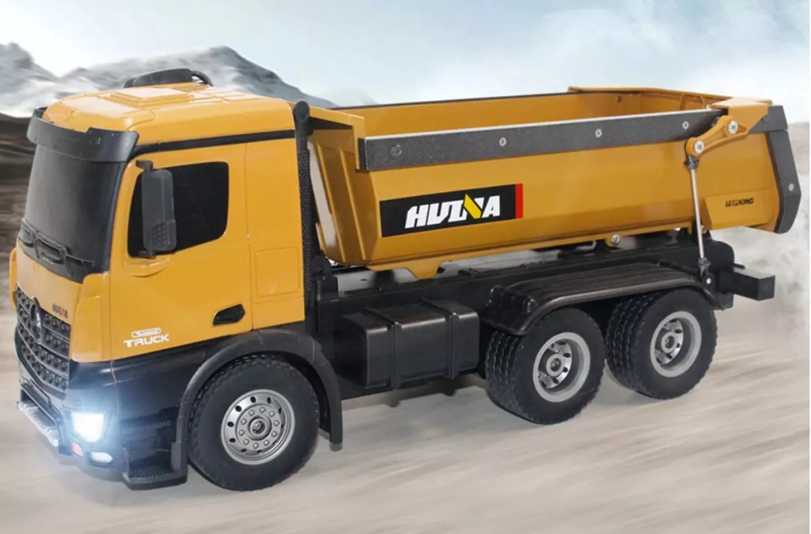 Huina 1573